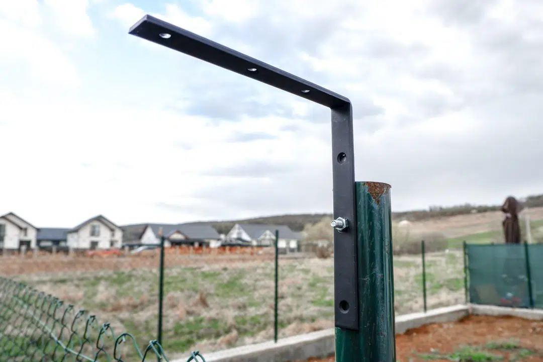 Cat fence step 6